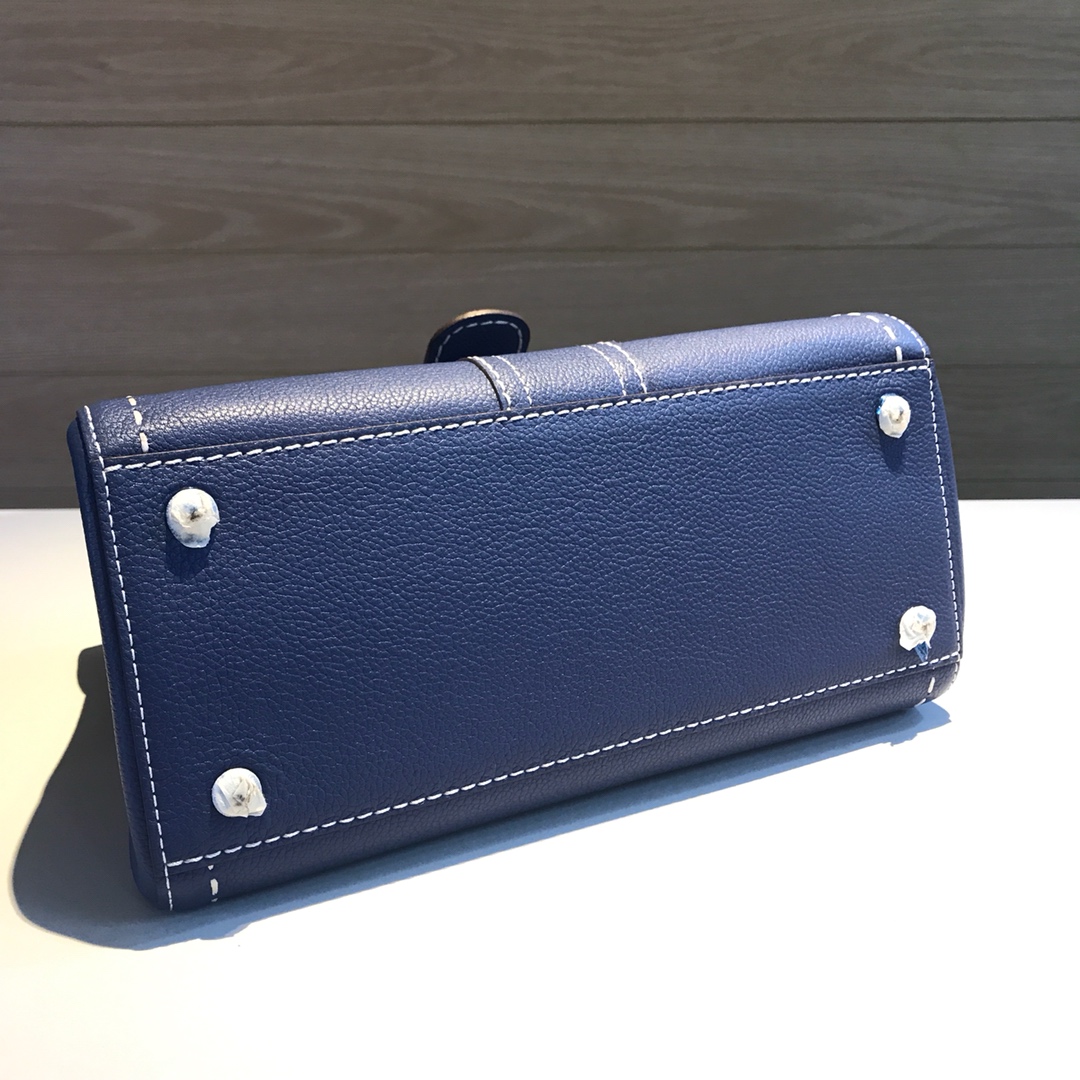 델보 브리앙 토고 박스백 미듐